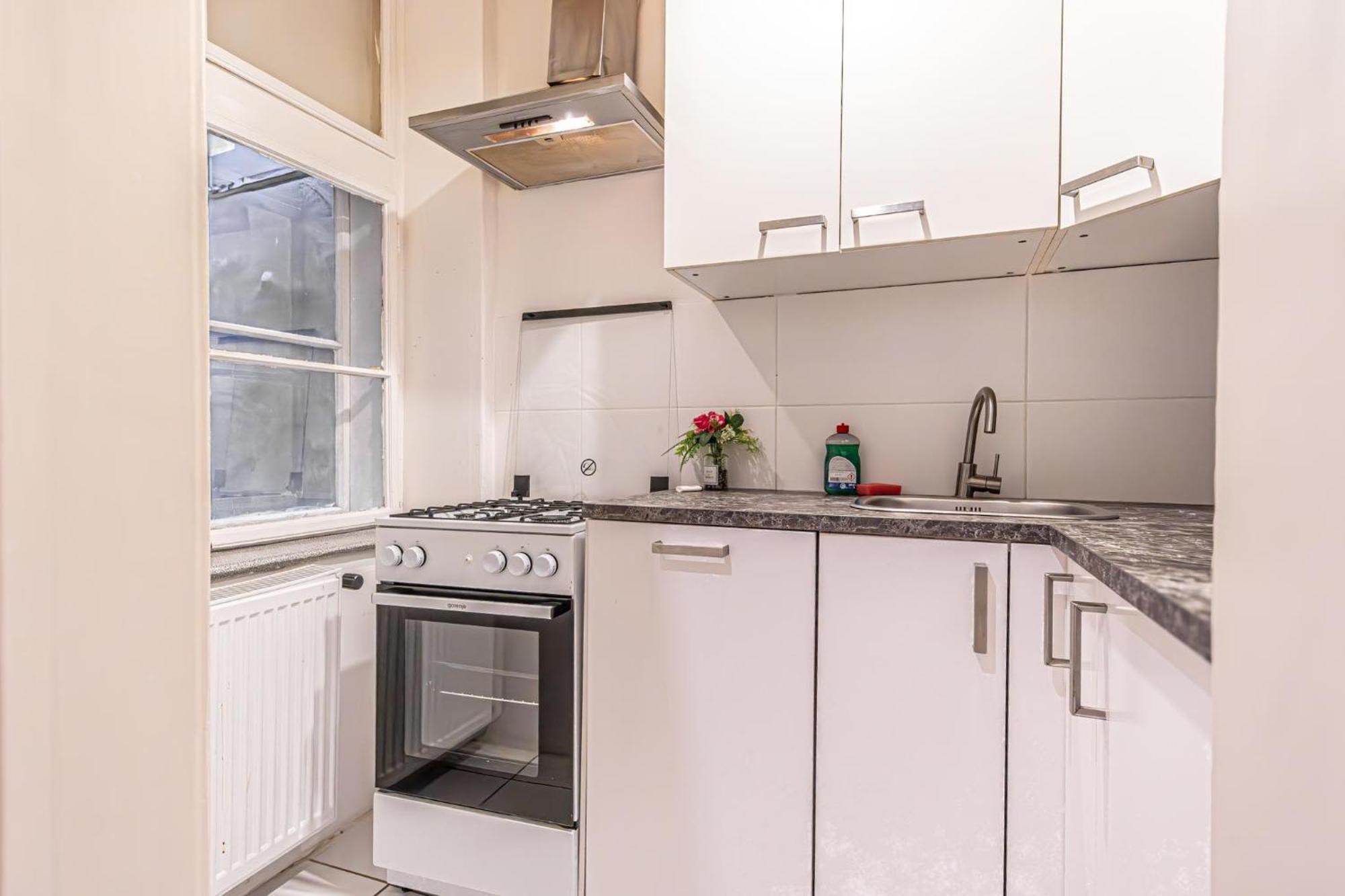 Desirable 2br - Bookable For Longstays In Lockdown B Apartment *
