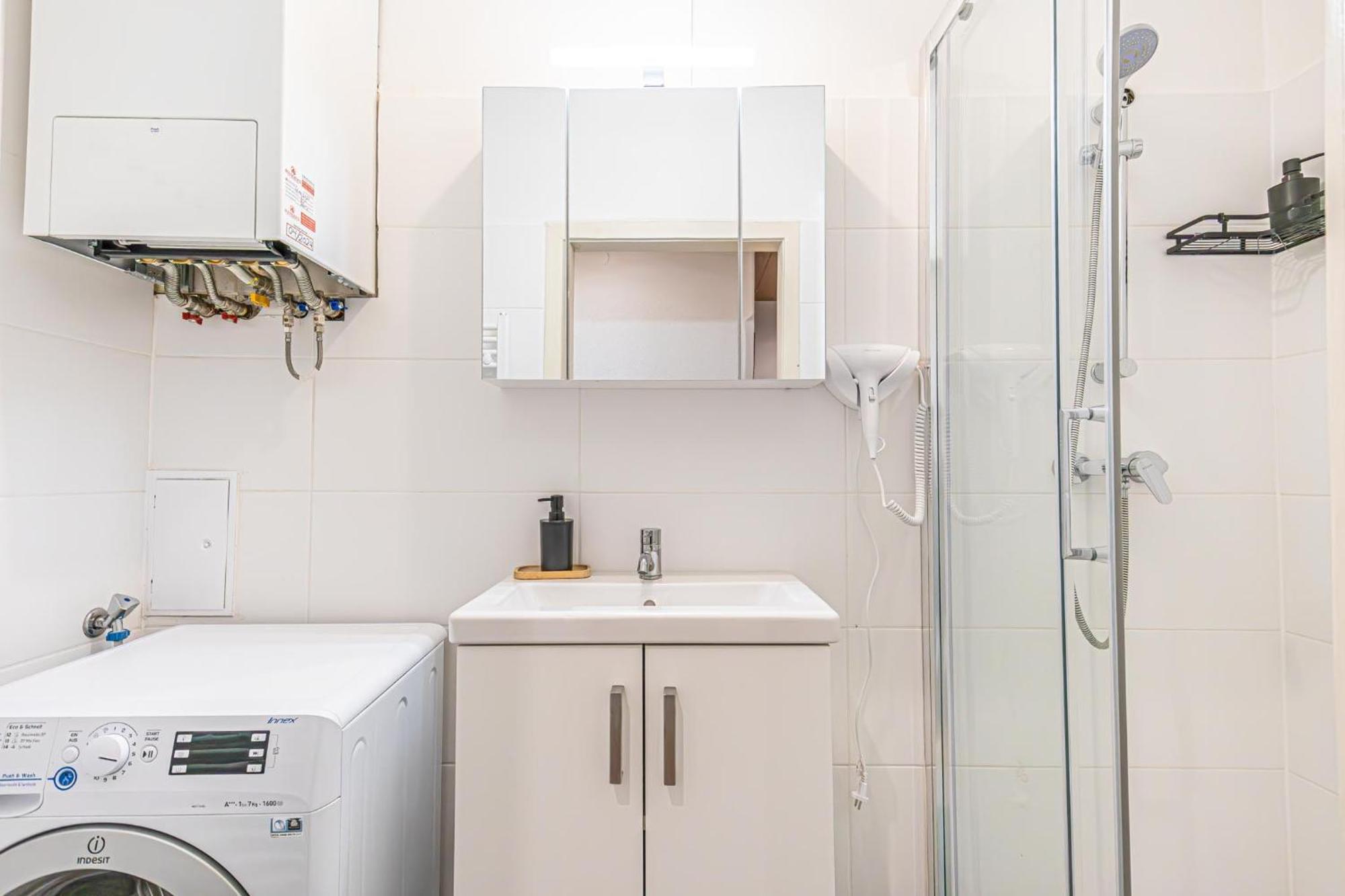 Desirable 2br - Bookable For Longstays In Lockdown B * Wien